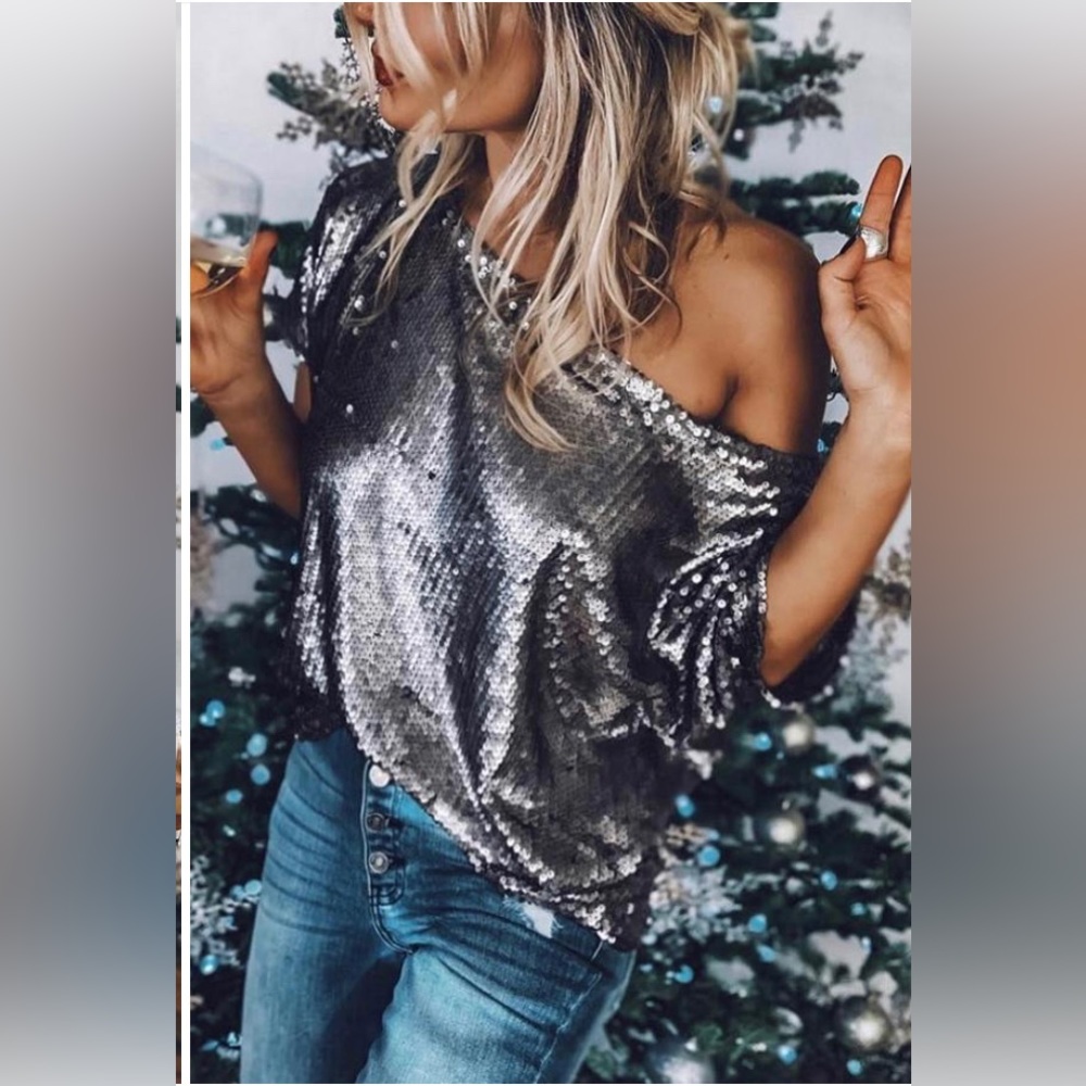 Sequin shine top, size Small